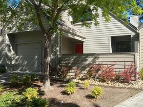 Building Photo - 1377 St James Dr
