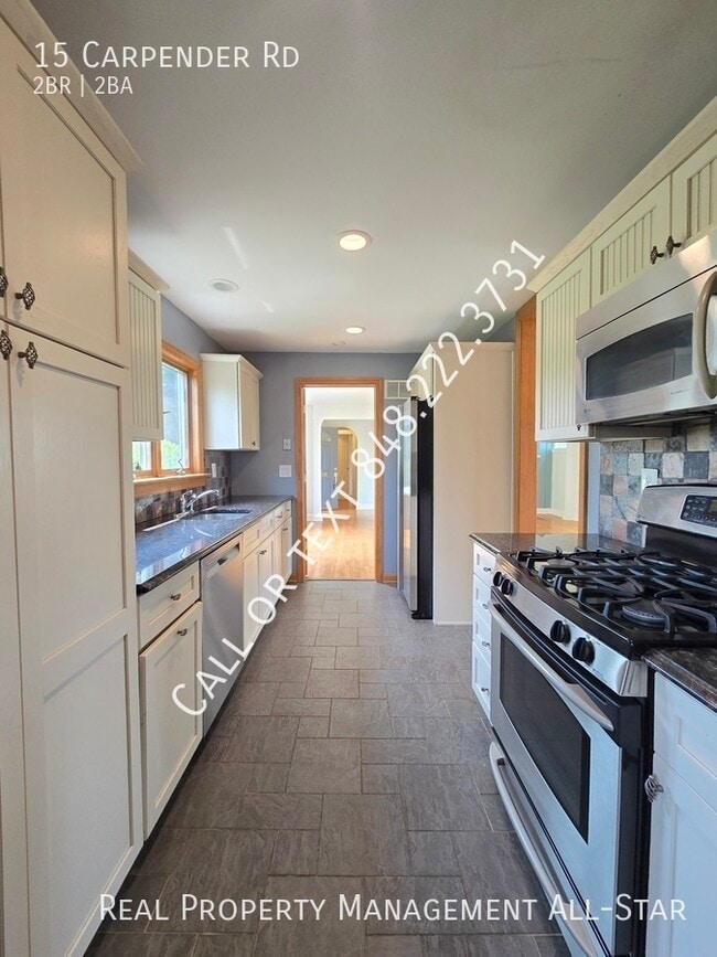 Building Photo - 15 Carpender Rd
