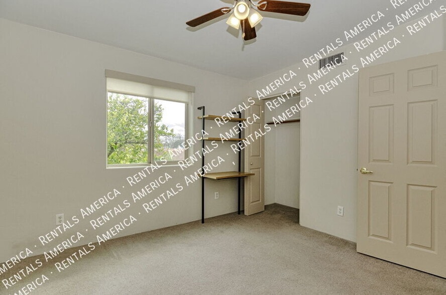 Building Photo - 2974 N Cardell Cir