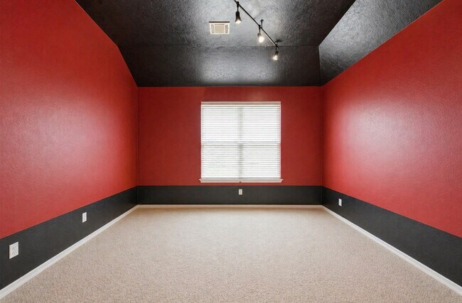 Building Photo - 14215 Jaubert Ct