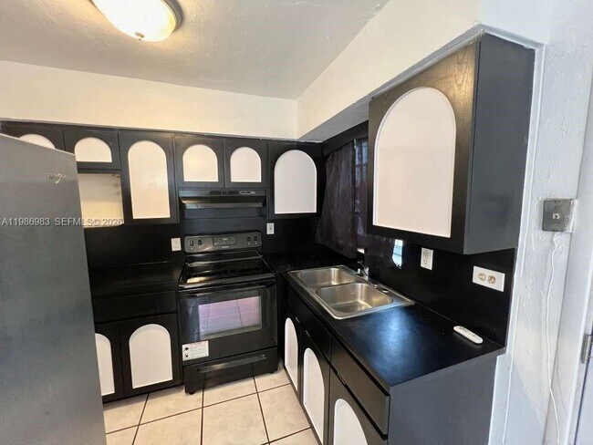 Building Photo - 1601 NW 81st St.