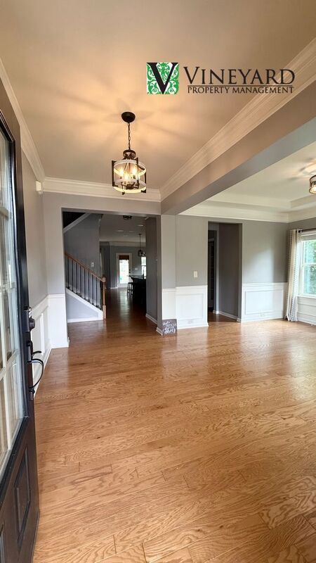 Building Photo - 303 Cherokee Reserve Ct