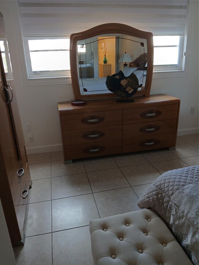 Building Photo - 1893 S Ocean Dr