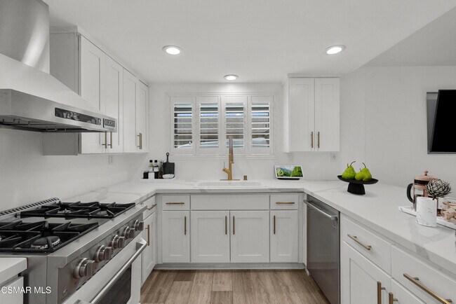 Building Photo - 264 Beech Rd