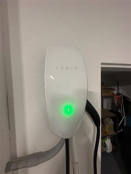 Building Photo - 445 NE 1st St