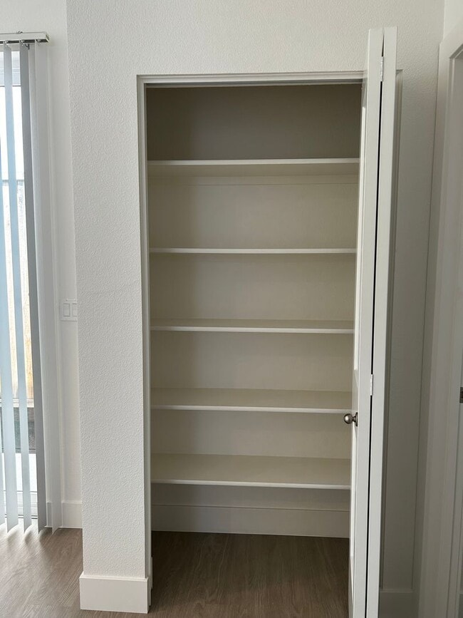 Building Photo - 1 BED 1 BATH ADU
