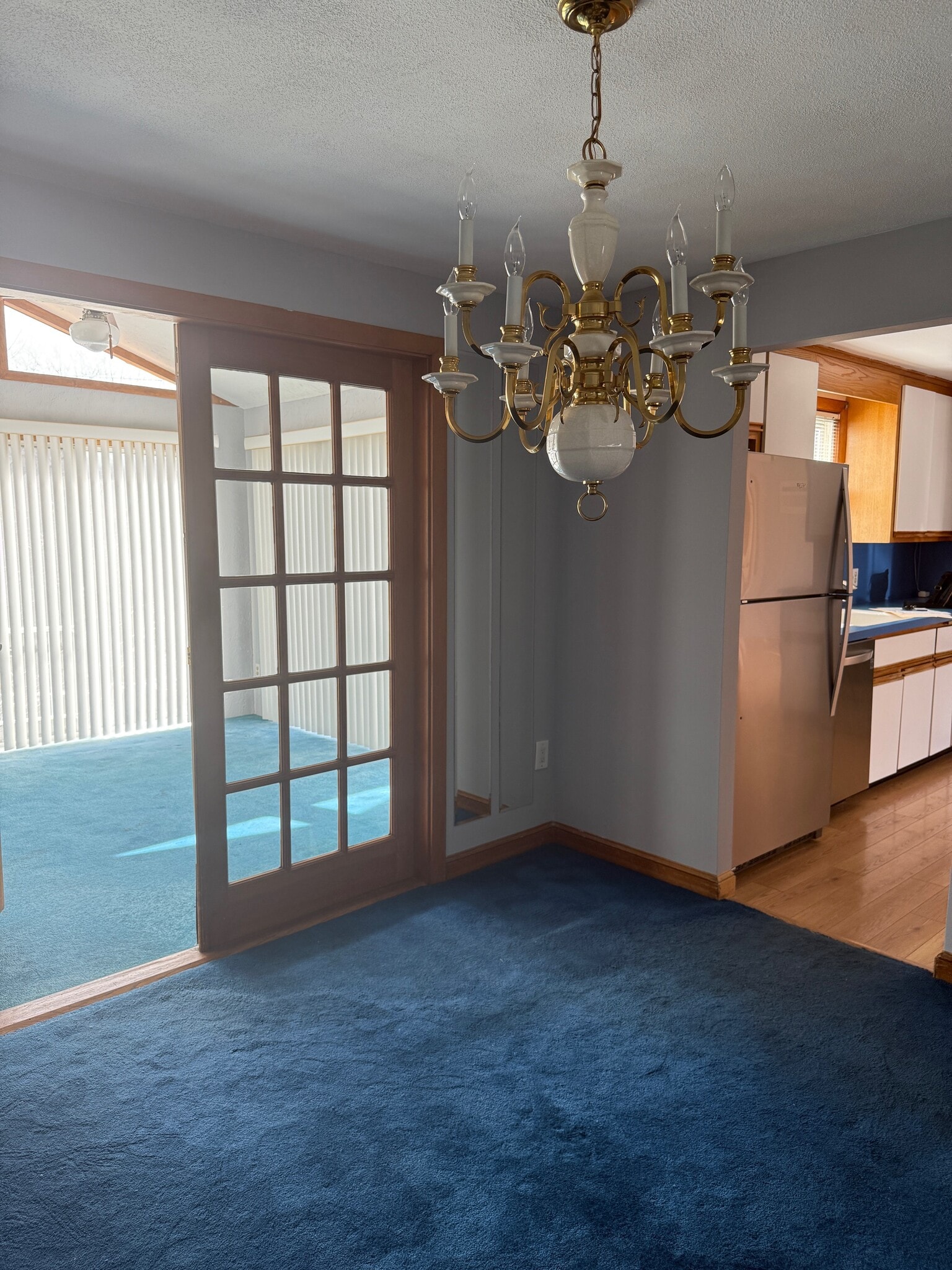 Sun room - 87 Auburn St