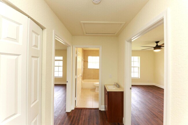 Building Photo - 87TH N St