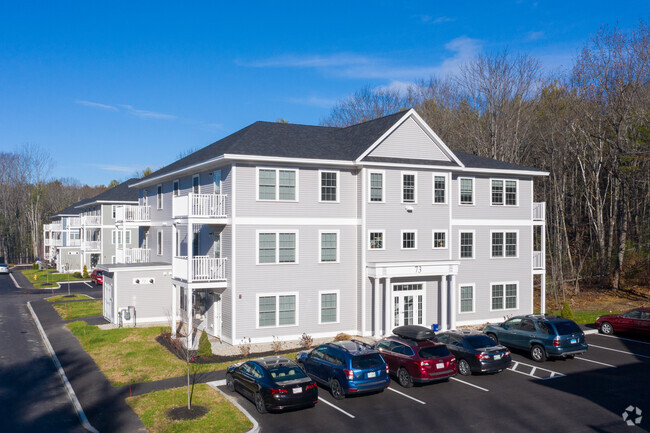 Building Photo - Cumberland Woods Apartments