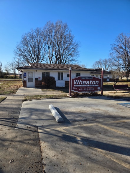 Building Photo - 100 E Wilson St