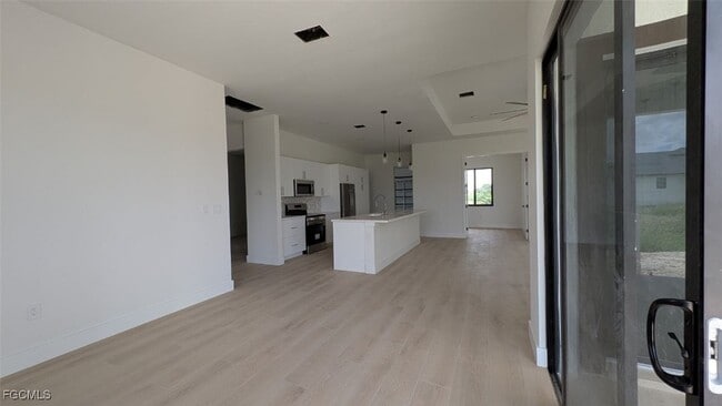 Building Photo - 9054 Lamkin Cir