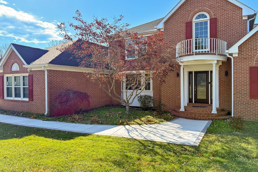 Building Photo - 1300 Pinstripe Ct