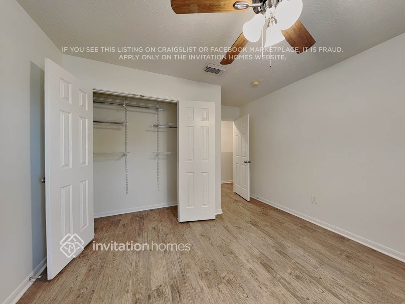 Building Photo - 28631 Hidden Lake W