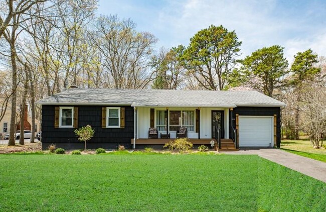 Primary Photo - 309 Woodhollow Rd