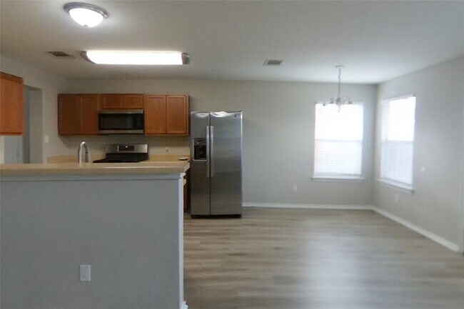 Building Photo - 302 Bird Dog Bend