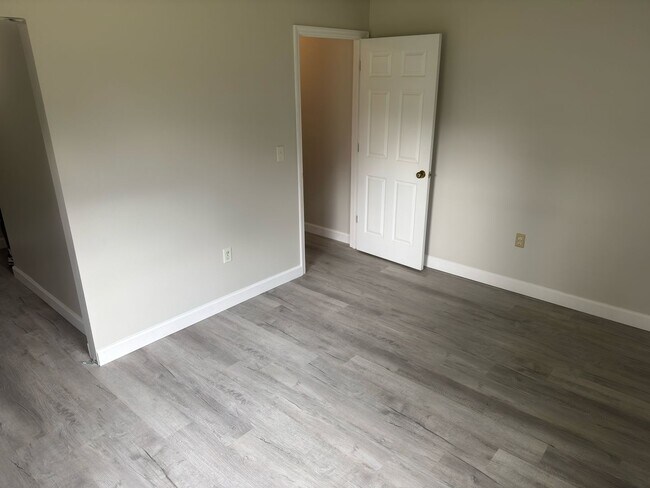 Building Photo - Spacious Orlando Home on Quiet Cul-de-Sac
