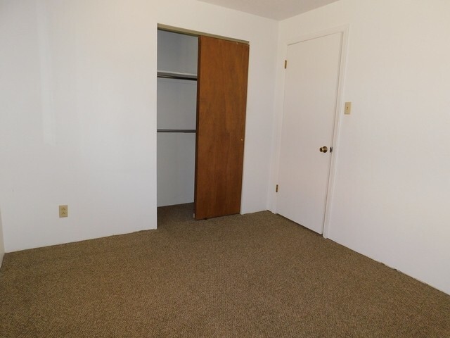 Building Photo - 2 Bedroom 1 Bathroom home located downtown Pagosa with views.