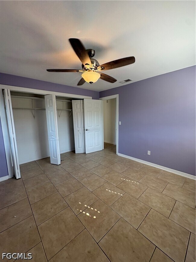 Building Photo - 311 SW 48th Terrace