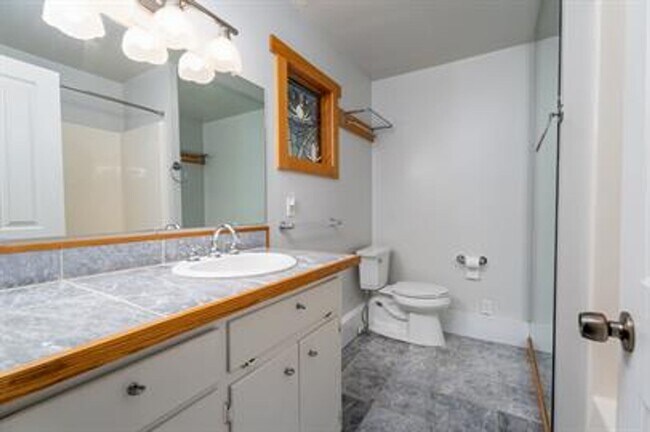 Building Photo - Uniquely breathtaking custom home with in-law suite on almost 4 acres