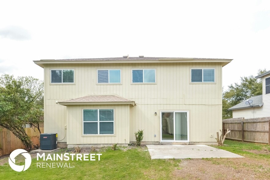 Building Photo - 8014 Chestnut Bluff Dr