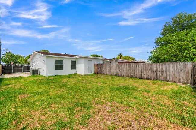 Building Photo - 3632 NW 194th Terrace