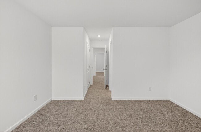 Building Photo - 4909 Russell David Dr