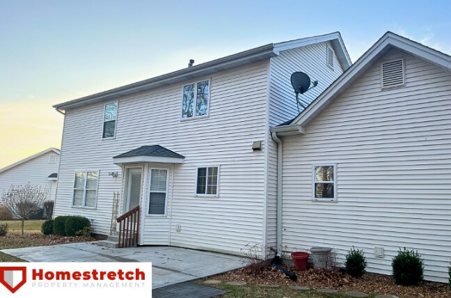 Building Photo - Beautiful 4 Bed 3 Bath Home For Immediate ...