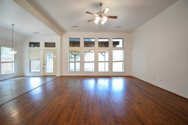 Building Photo - 1511 Eden Meadows Dr
