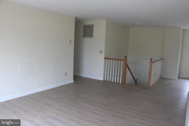 Building Photo - 29239 Corbin Pkwy