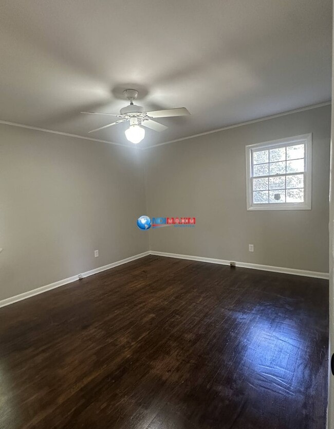 Building Photo - Renovated 4-sided brick ranch in Tucker