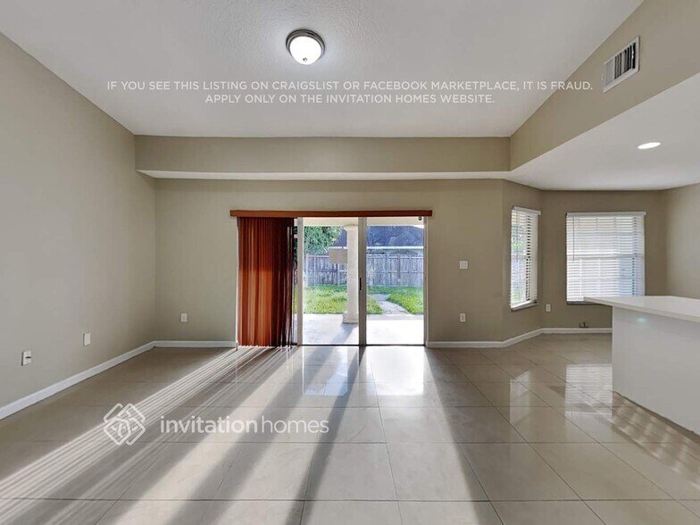 Building Photo - 18329 SW 152nd Ave