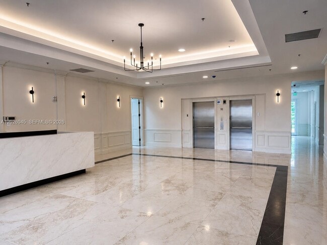 Building Photo - 2665 SW 37th Ave