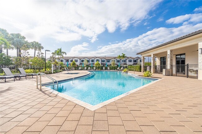 Building Photo - 25128 SW 113th Pl