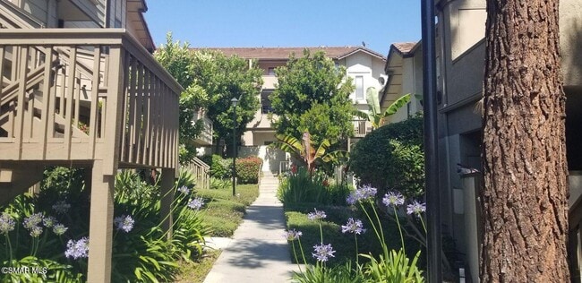 Primary Photo - 128 Maegan Pl