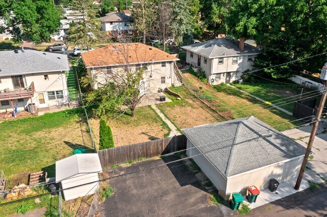 Building Photo - 3953 Tyler St NE