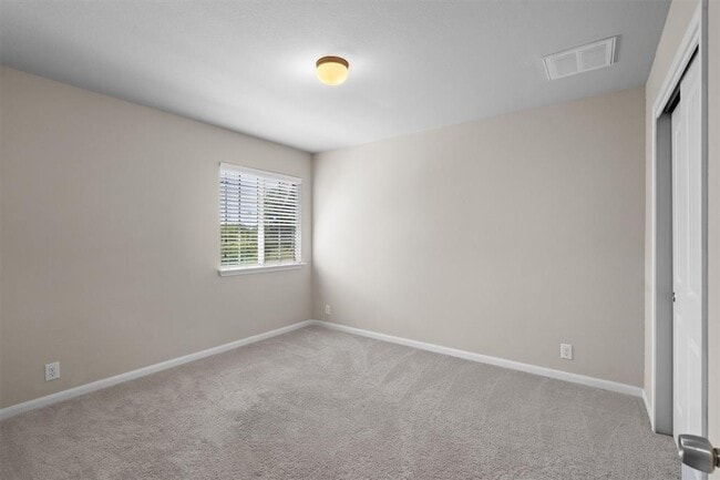 Building Photo - 8540 White Ibis Dr