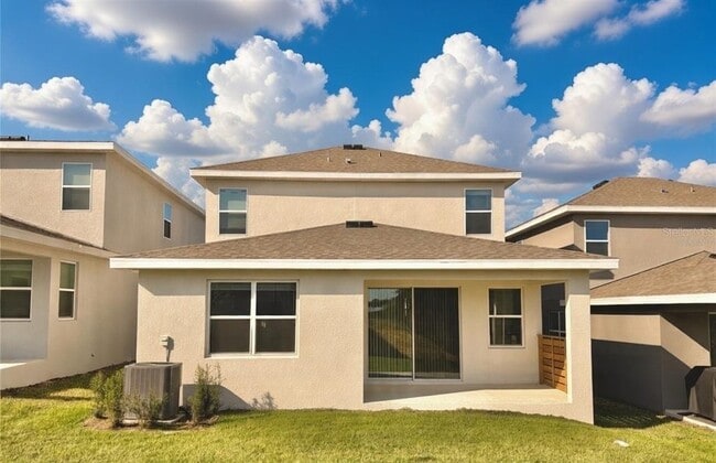 Building Photo - 2104 Axel St