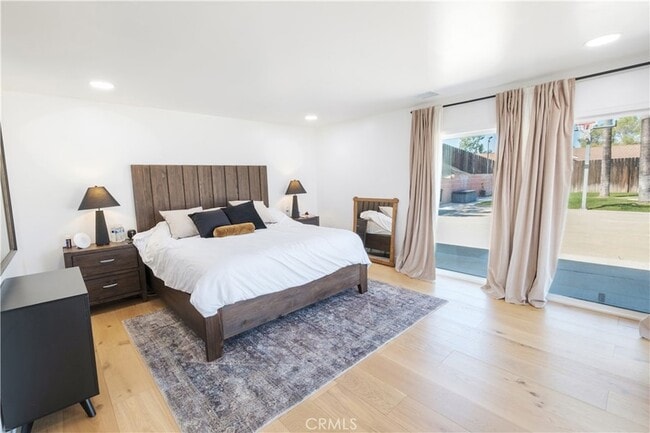 Building Photo - 9109 La Alba Dr