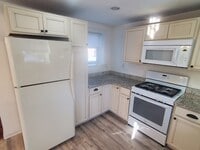 Building Photo - 112 Front St