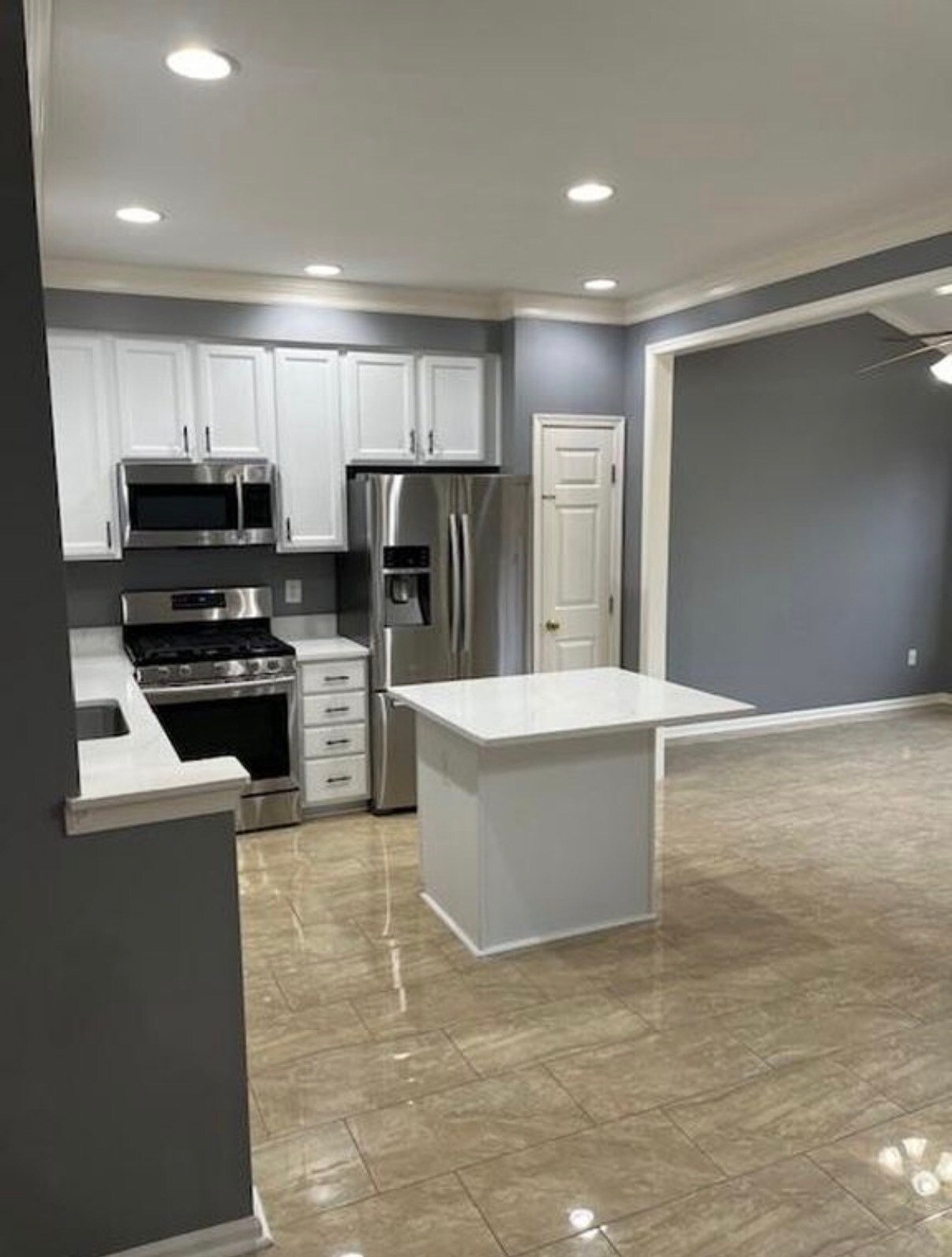 Building Photo - 46678 Cavendish Sq