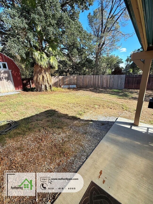 Building Photo - 2583 Velia St
