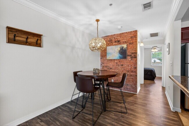 Building Photo - TDY Special! Furnished rental