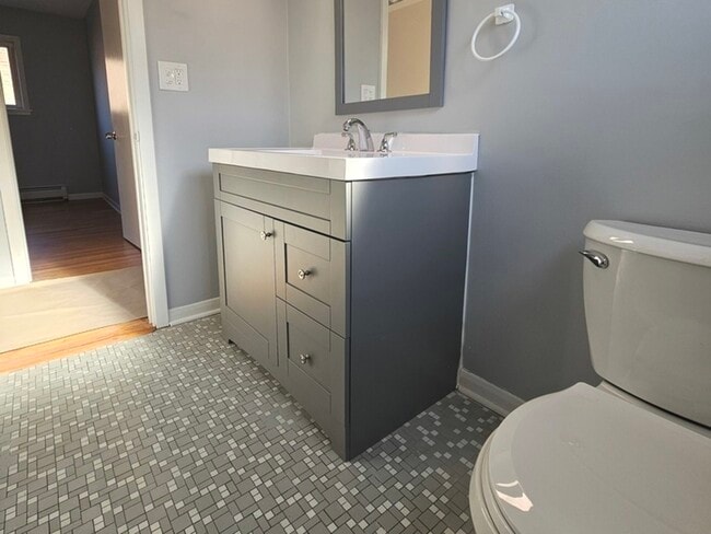 Building Photo - 2909 N Austin Ave