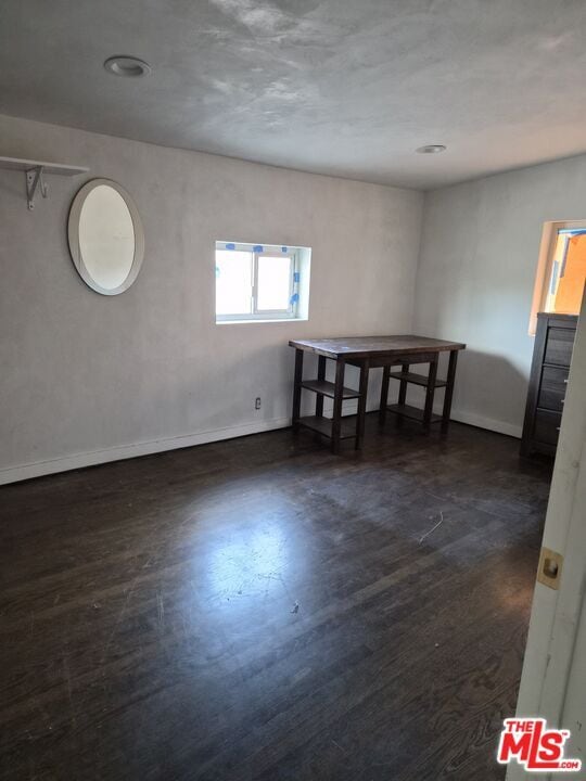 Building Photo - 10835 Magnolia Blvd