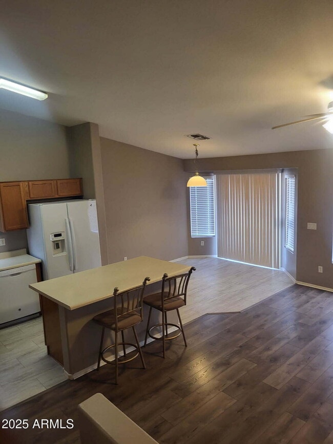 Building Photo - 11119 W Madisen Ellise Dr
