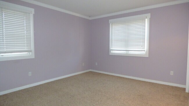 Building Photo - 2BR/1BA Park Hill Condo in Denver