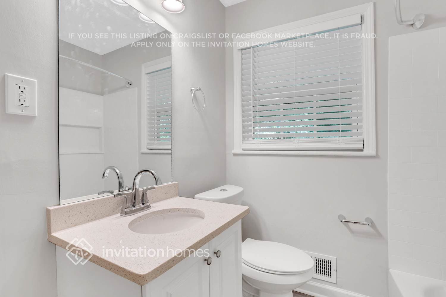 Building Photo - 2349 Omaha Rd SW