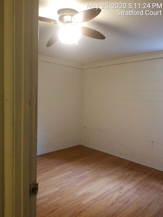 Building Photo - 108 Stratford Ct