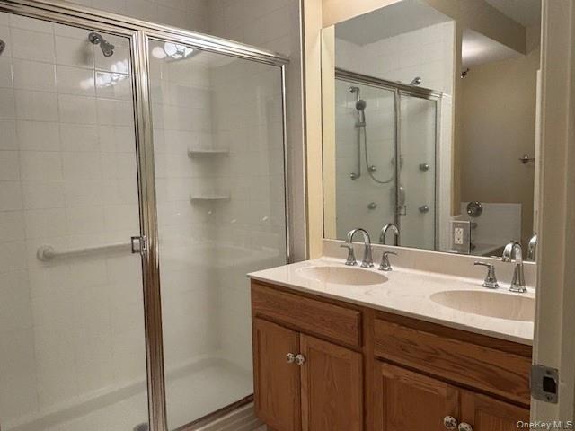 Building Photo - 241 Pond View Dr