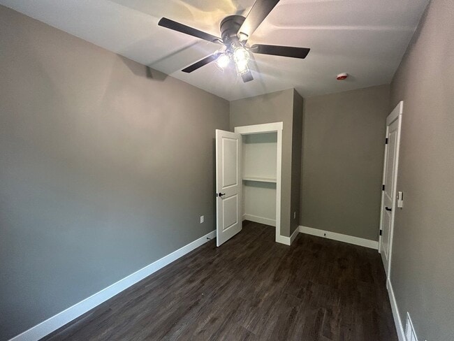 Building Photo - Italian Estates Property Management